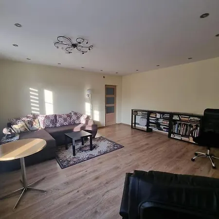Rasos Apartamentai Senamiestyje Apartman
